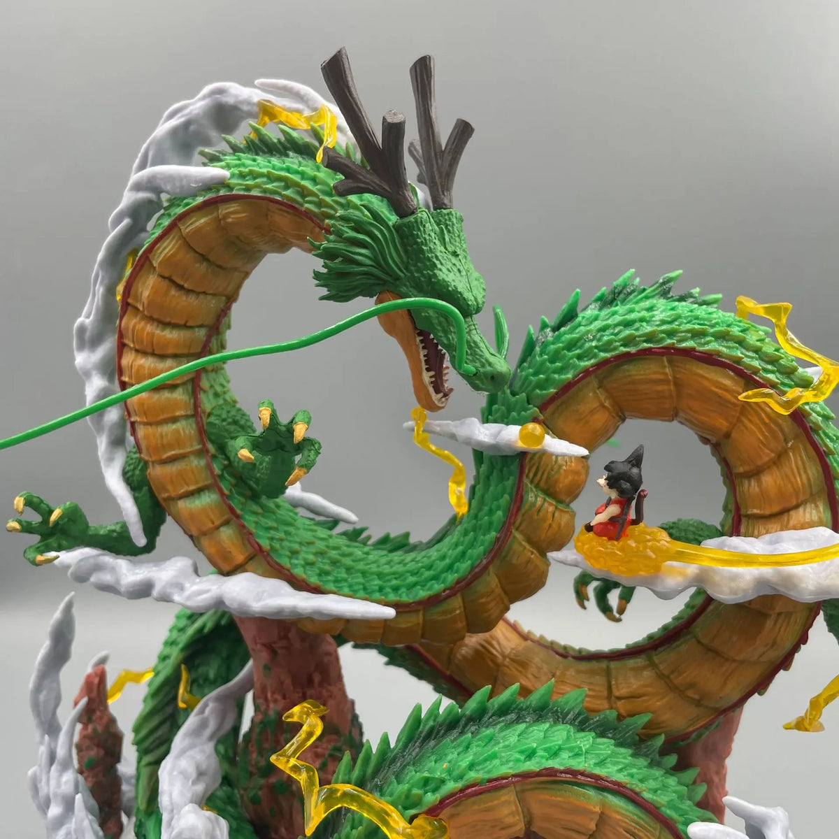 24cm Dragon Ball Shenron And Goku PVC Figure Statue - AniLoot AniLoot 24cm Dragon Ball Shenron And Goku PVC Figure Statue