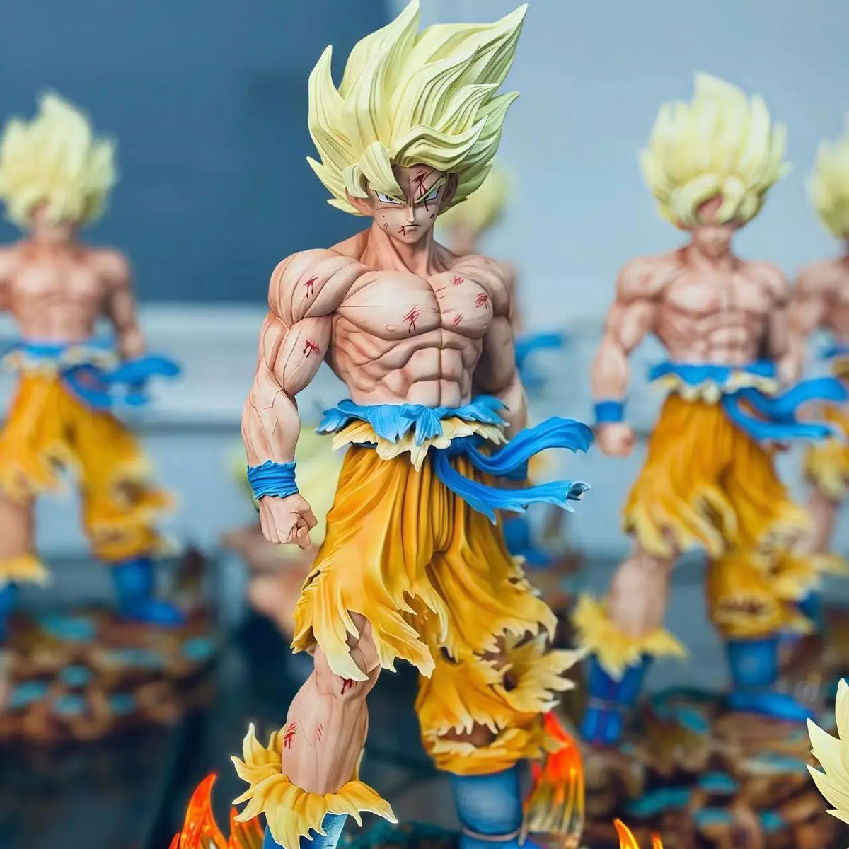 Super Saiyan Goku Figure With LED Base And Swap Heads - AniLoot AniLoot Super Saiyan Goku Figure With LED Base And Swap Heads