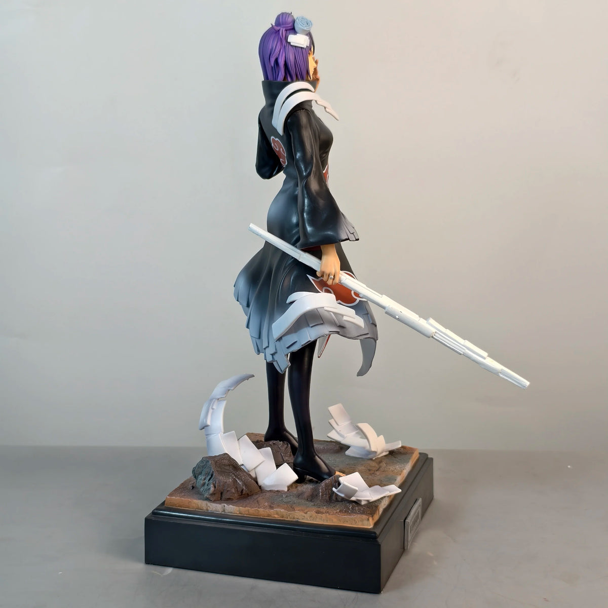 Konan Anime PVC Figure 33 cm – Desktop Collectible Statue - AniLoot AniLoot Konan Anime PVC Figure 33 cm – Desktop Collectible Statue