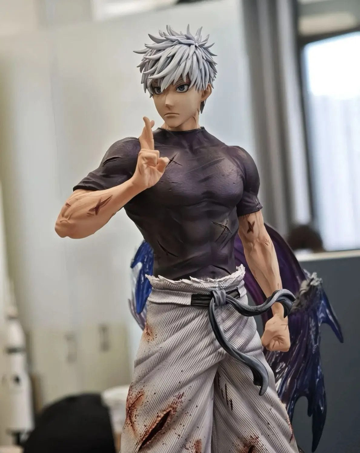 Jujutsu Kaisen Gojo Satoru Figure 23.5cm - AniLoot AniLoot Jujutsu Kaisen Gojo Satoru Figure 23.5cm