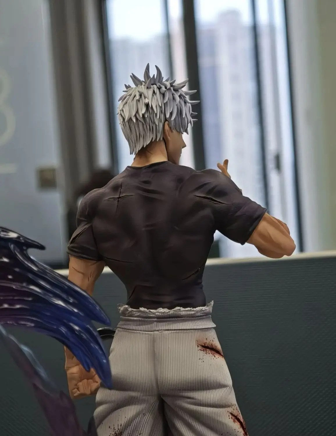 Jujutsu Kaisen Gojo Satoru Figure 23.5cm - AniLoot AniLoot Jujutsu Kaisen Gojo Satoru Figure 23.5cm