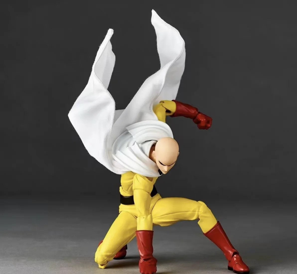 One Punch Man Figure - AniLoot AniLoot One Punch Man Figure