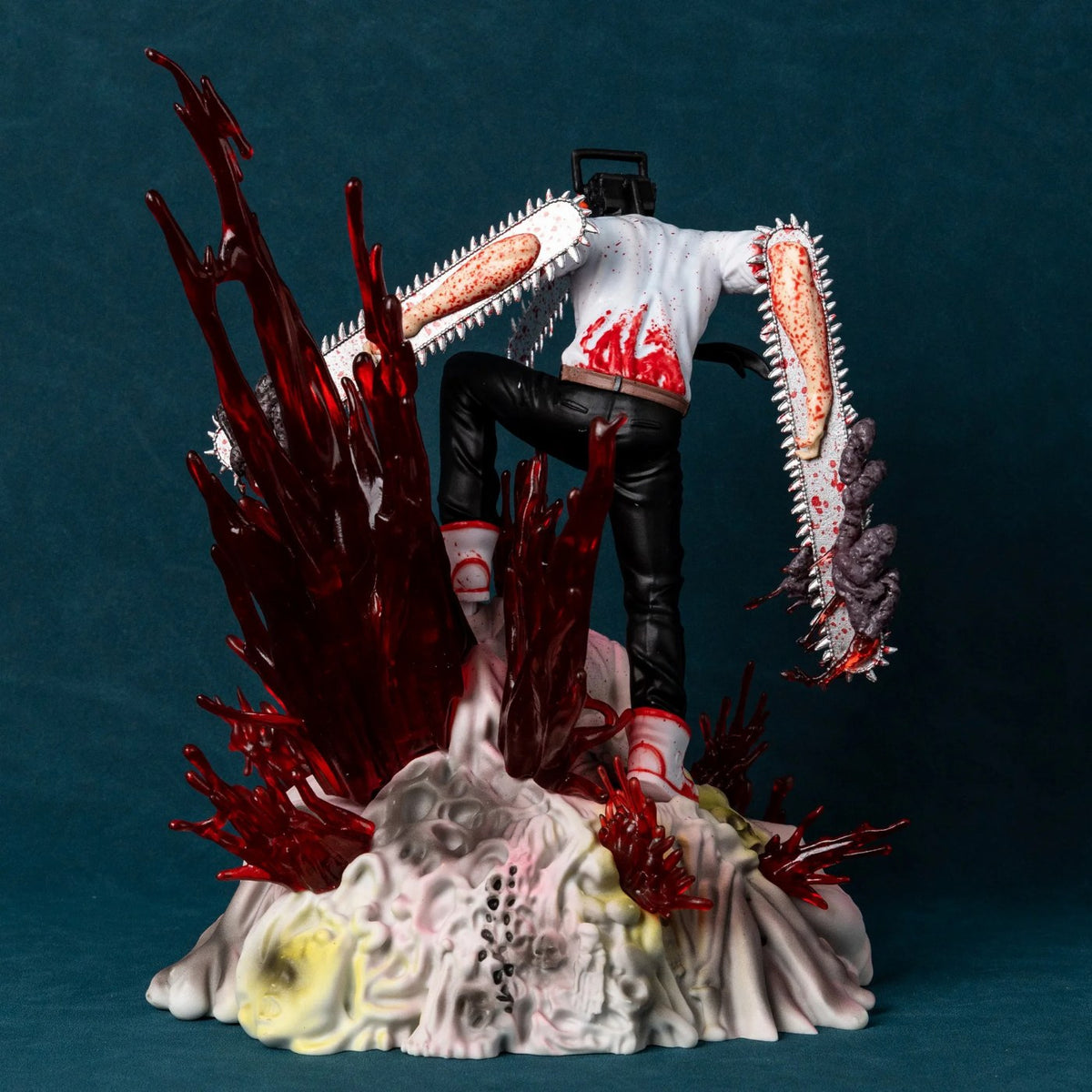 Chainsaw Man Denji Figure 29cm - AniLoot AniLoot Chainsaw Man Denji Figure 29cm